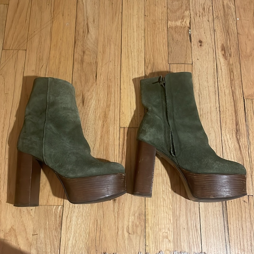 Free people green Friday nights platform Bootie - Picture 3 of 6